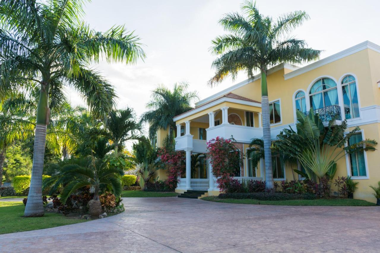 Hotel Boutique Mansion La Ceiba Mérida Exteriör bild